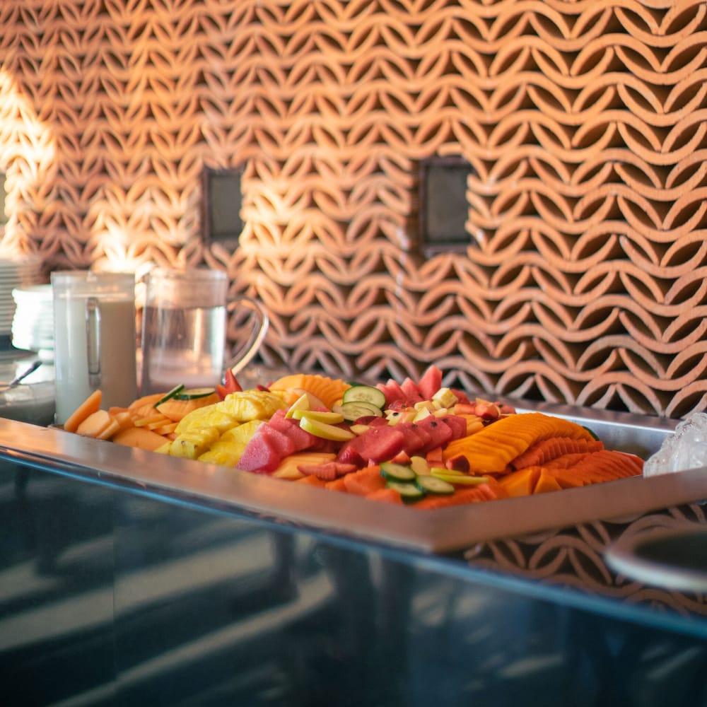 פוארטו אסקונדידו Hotel Caracol Plaza מראה חיצוני תמונה