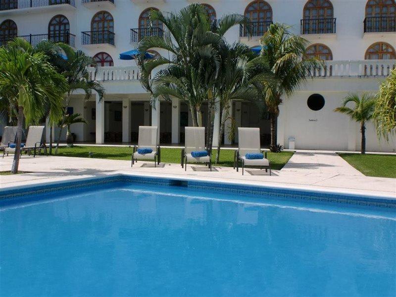 פוארטו אסקונדידו Hotel Caracol Plaza מראה חיצוני תמונה